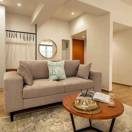 Derouse Othon Suite With Hydromassage Jacuzzi Athena Bagian luar foto